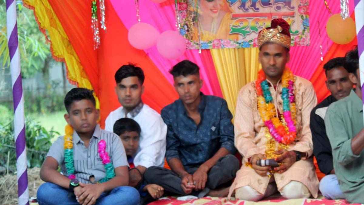 যৌতুকের টাকা না পেয়ে বিয়ের আসর থেকে চলে গেলেন বর