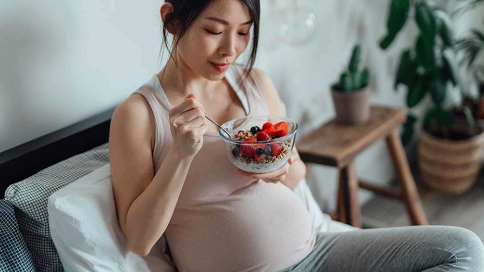 মা হবেন? সকালের নাশতায় যে খাবারগুলো রাখবেন