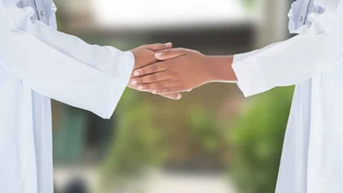 সালামের জবাব মনে মনে দেওয়া যায় কি?