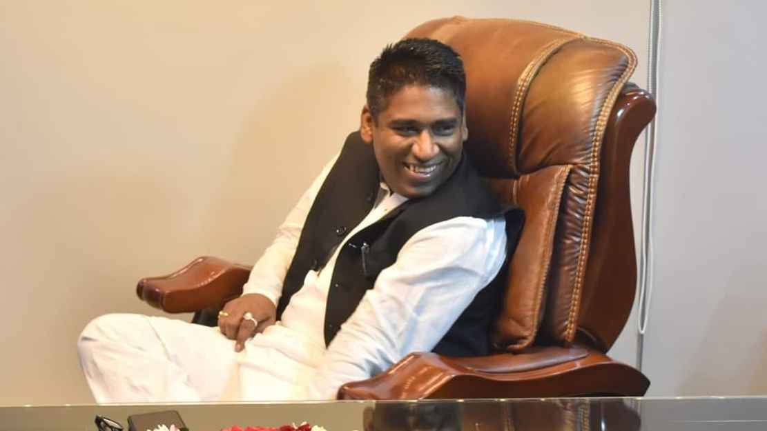 প্রার্থিতা হারালেন সাদিক আবদুল্লাহ