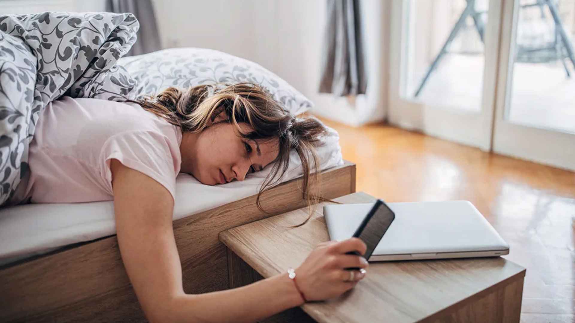 কম ঘুমে বাড়ছে ক্যানসারের ঝুঁকি