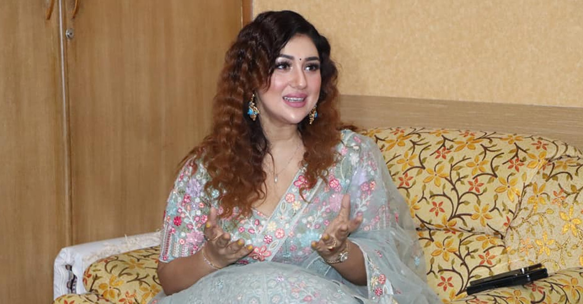 শ্বশুর-শাশুড়ির কাছে ক্ষমা চাইতে চাই: অপু বিশ্বাস