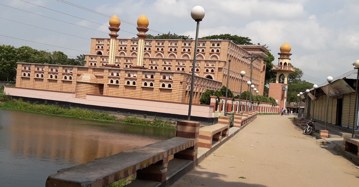 কালের সাক্ষী বেলাব বাজার জামে মসজিদ