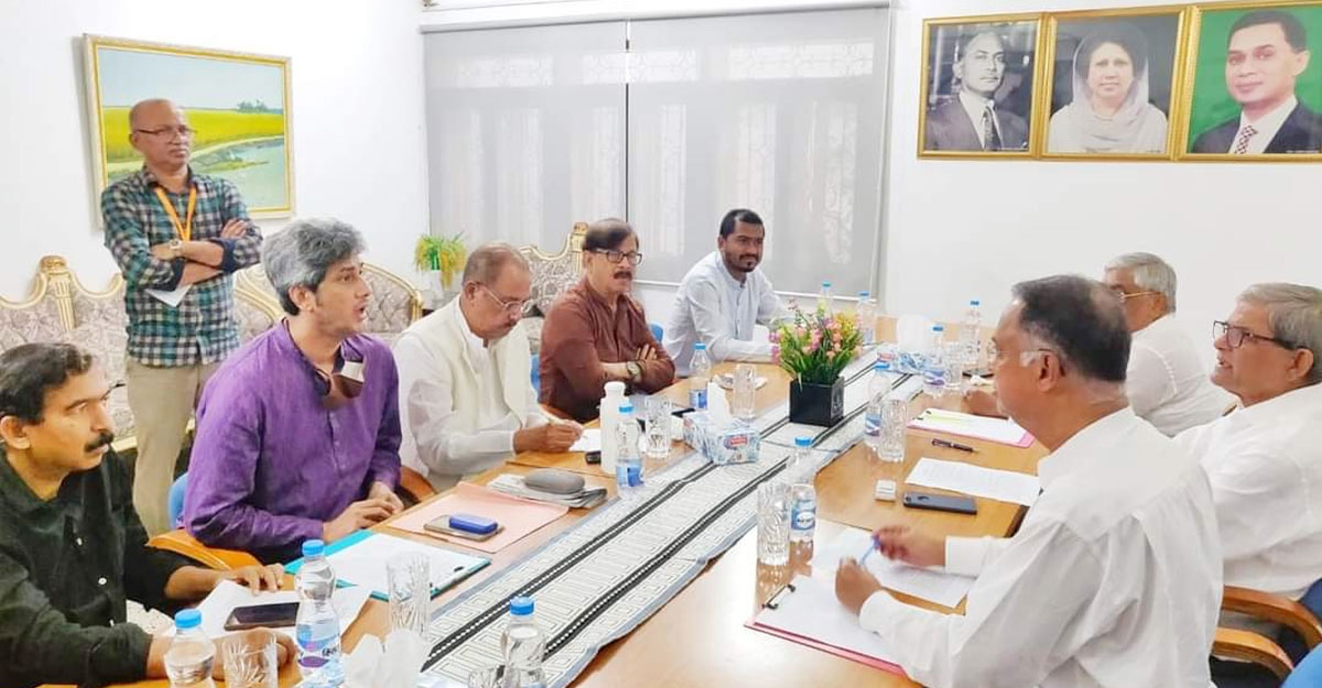 যুগপৎ আন্দোলনে খালেদা জিয়ার নেতৃত্ব চায় গণতন্ত্র মঞ্চ