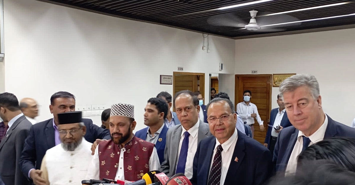 সংবিধান অনুযায়ী নির্বাচন করতে হবে: সিইসি