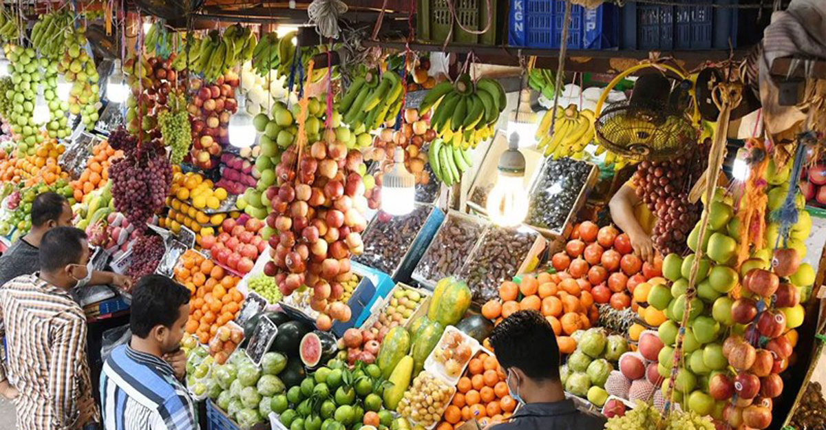 চট্টগ্রামে ফলের বাজারে অস্থিরতা