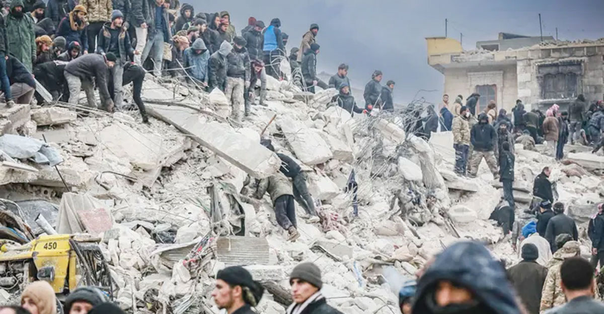 প্রাকৃতিক দুর্যোগে ক্ষতিগ্রস্তদের সহযোগিতার সওয়াব