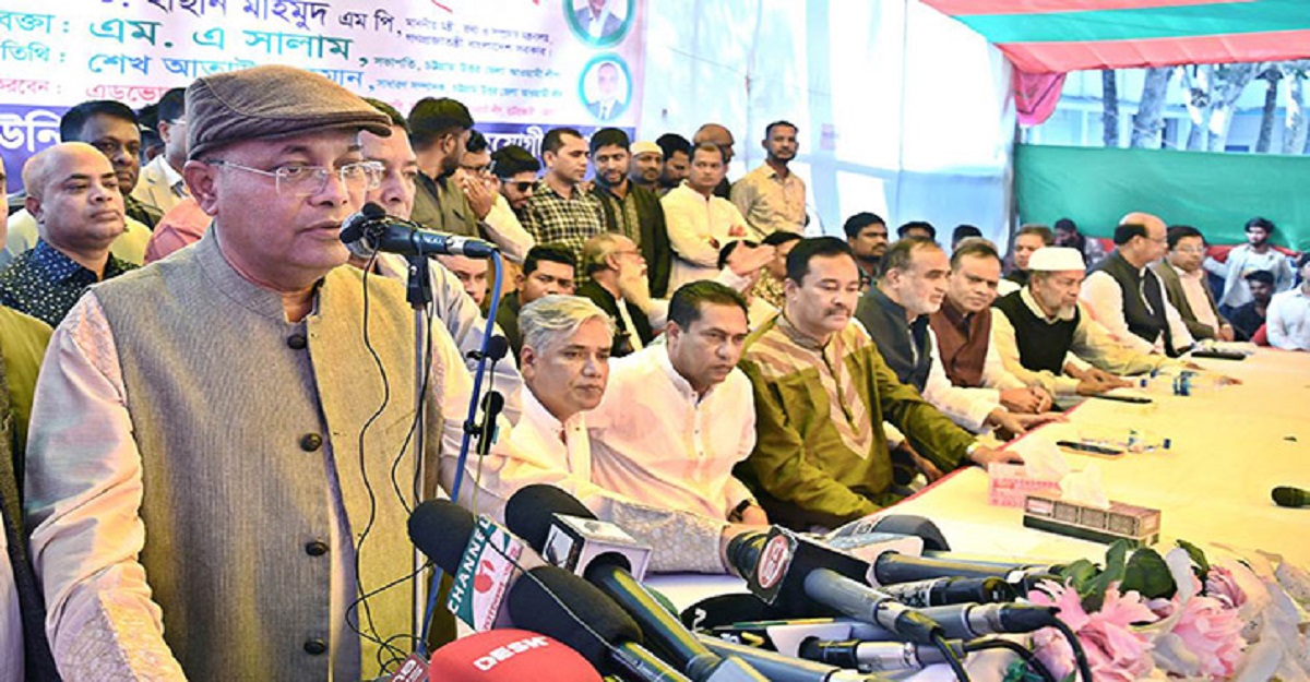 দিনে পদযাত্রা আর রাতে অ্যাম্বাসি যাত্রা বিএনপির কাজ: তথ্যমন্ত্রী