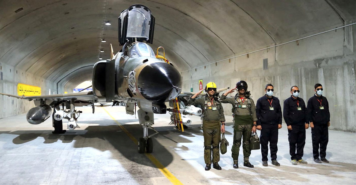 ইরান ভূগর্ভস্থ বিমানঘাঁটি উন্মোচন করেছে