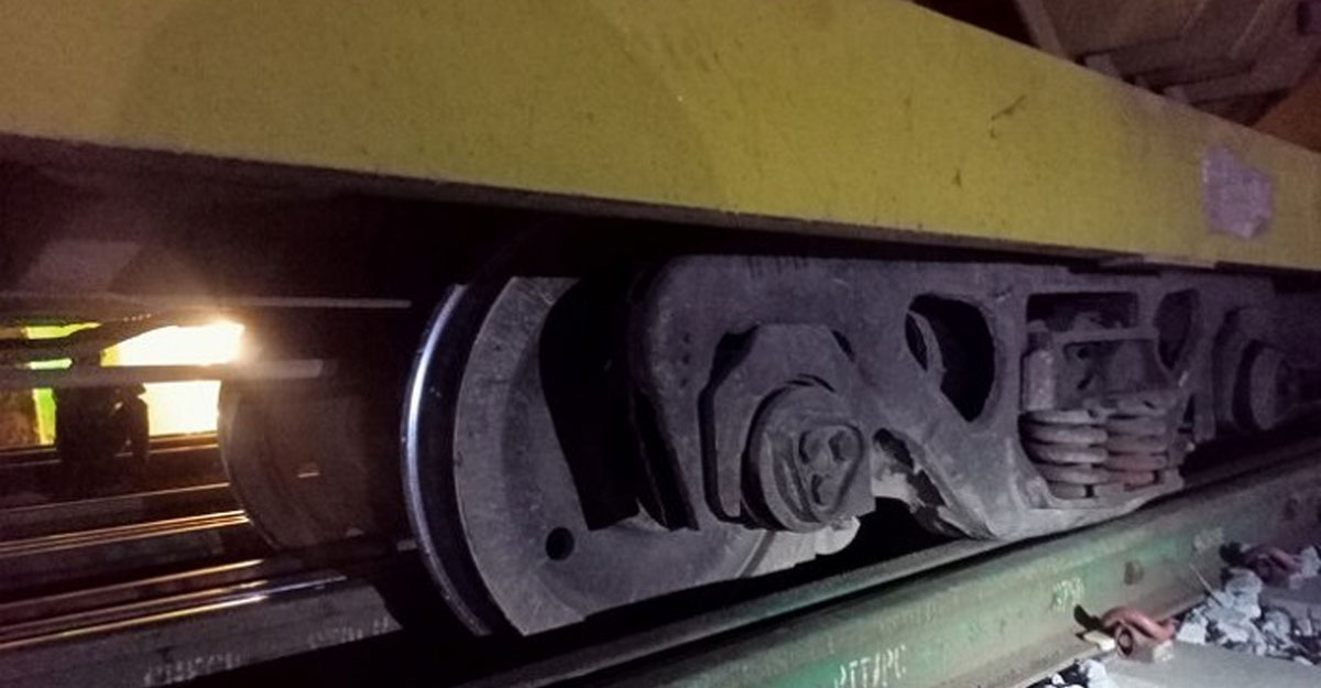 তেলবাহী ট্রেনের বগি লাইনচ্যুত, সিলেটের সঙ্গে রেল যোগাযোগ বন্ধ