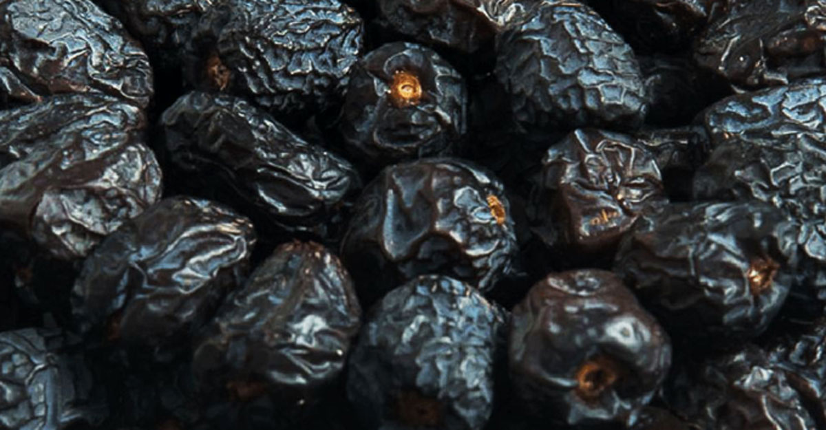 খেজুর কেনার আগে চিনে নিন