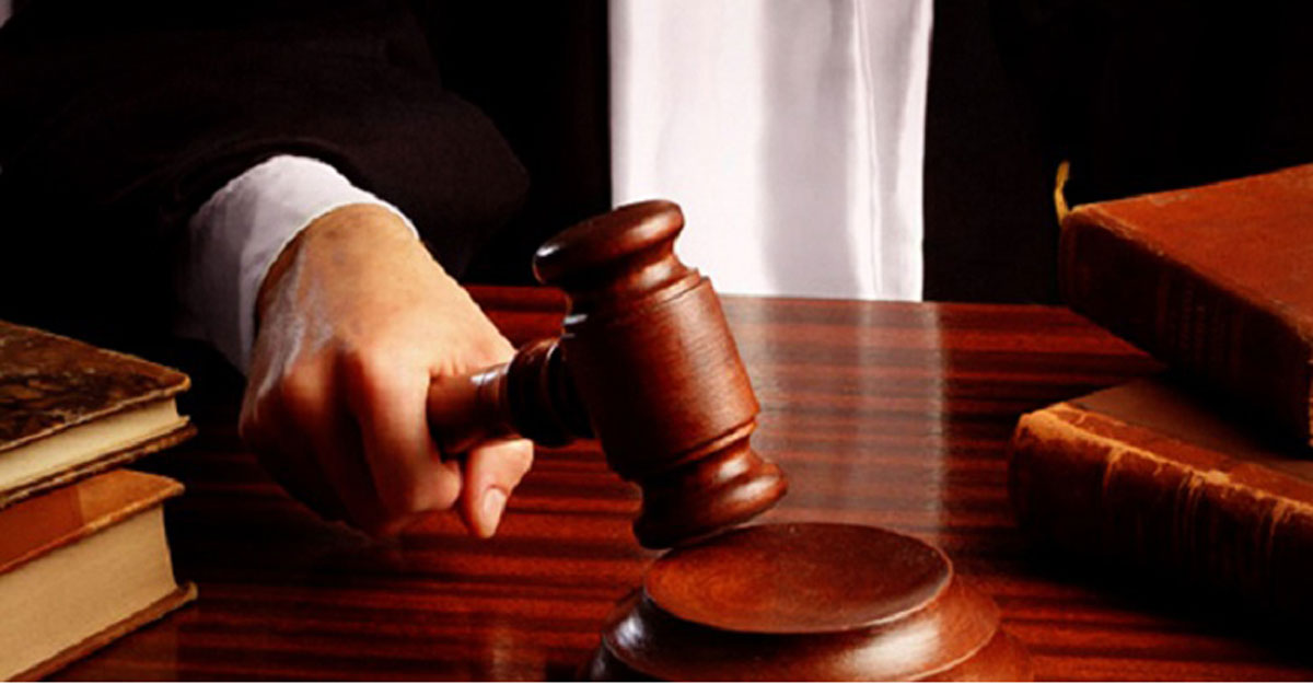 মায়ের প্রেমিকের জন্য নাবালিকা অন্তঃসত্ত্বা!