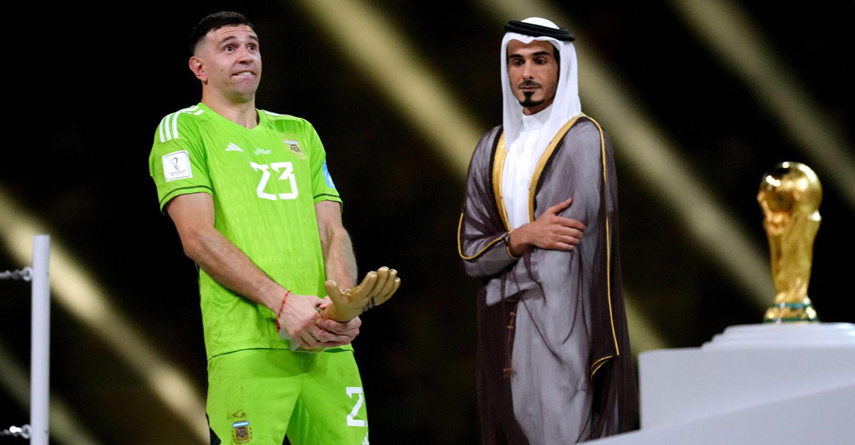 ফিফার শাস্তির মুখে আর্জেন্টিনার বিশ্বকাপজয়ী গোলরক্ষক