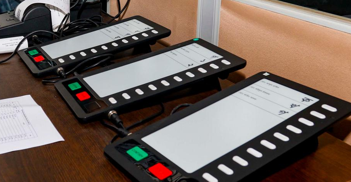 ইভিএমে ভোট নিয়ে নিশ্চিত হতে পারছে না ইসি