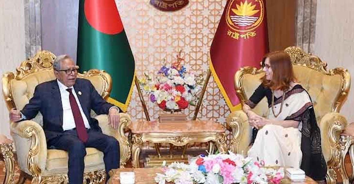 রাষ্ট্রপতির সঙ্গে সুইজারল্যান্ড রাষ্ট্রদূতের বিদায়ী সাক্ষাৎ