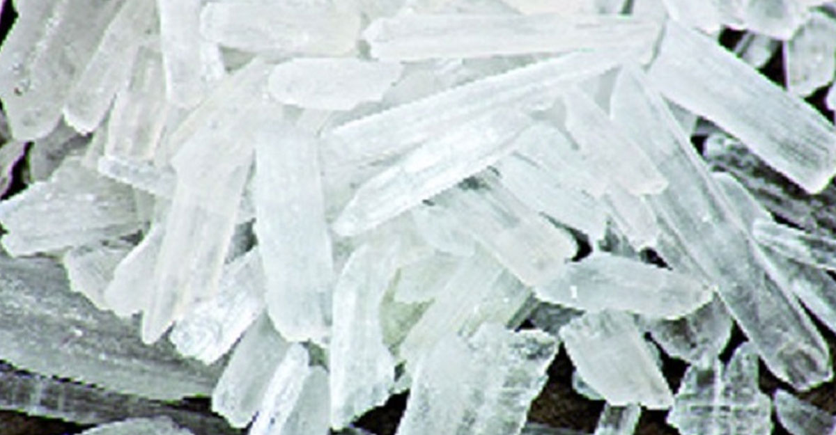 ঢাকায় ক্রিস্টাল মেথসহ গ্রেফতার ২