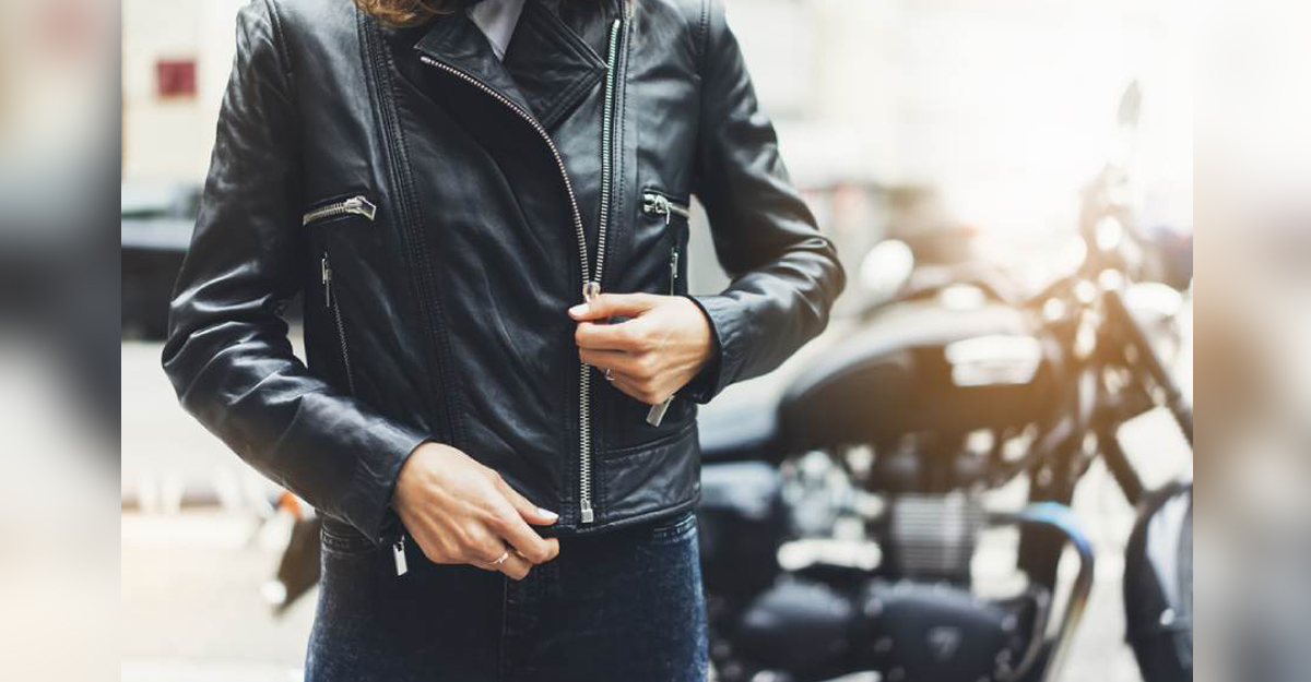 চামড়ার জ্যাকেটের যত্ন নেবেন যেভাবে