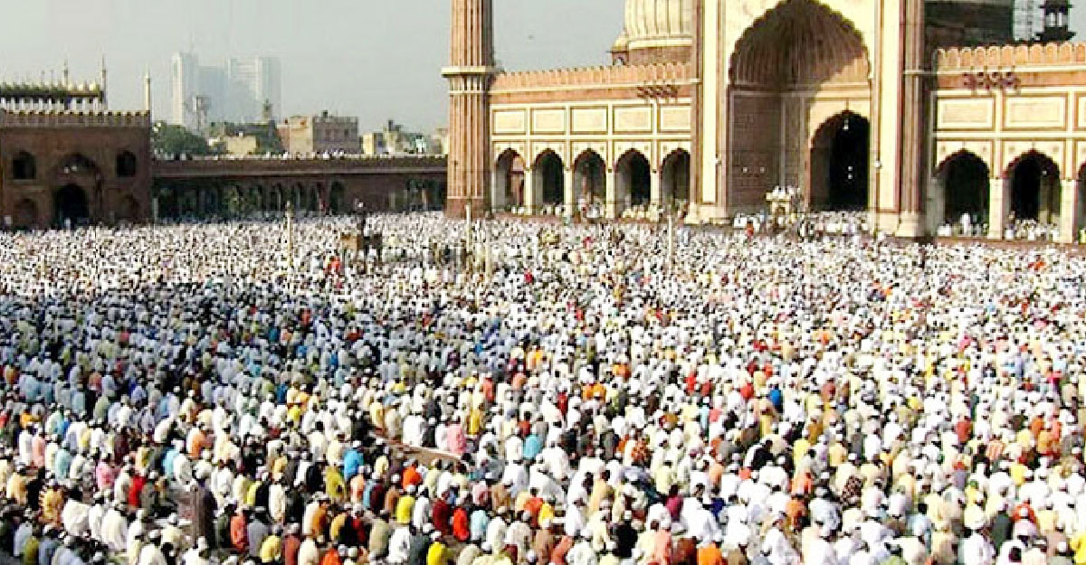 জুমার নামাজের গুরুত্ব কত