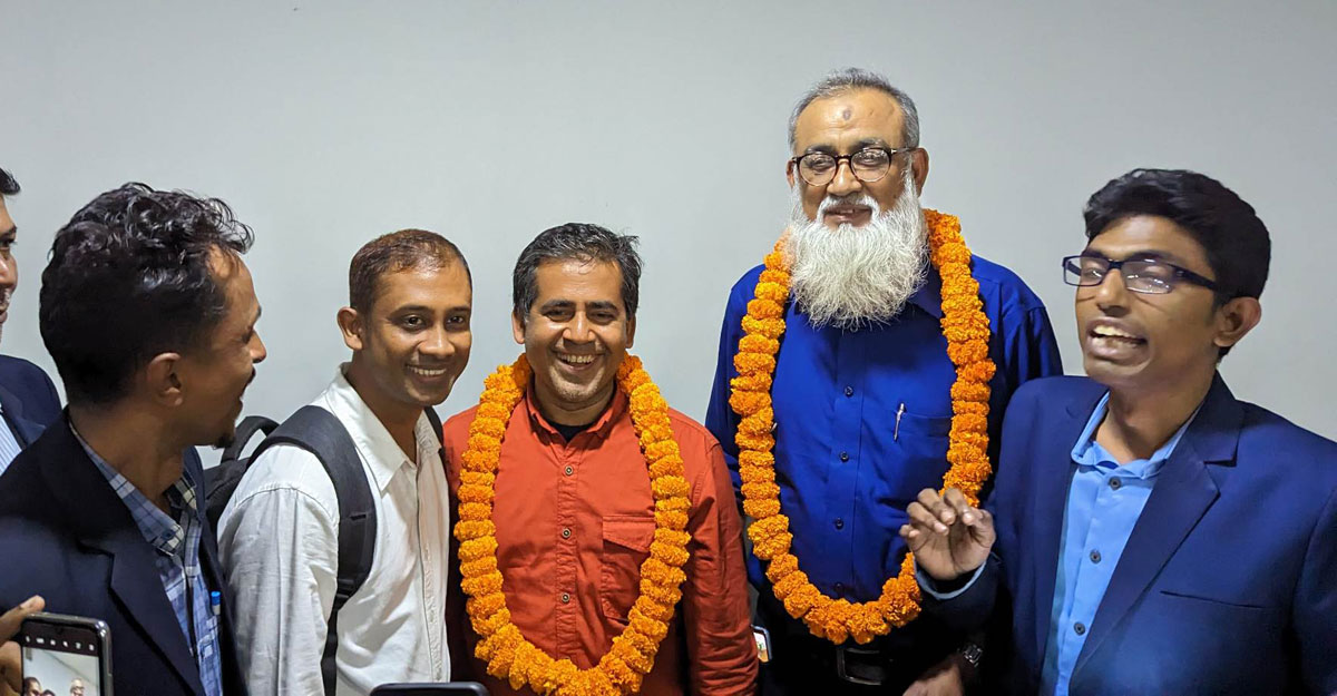 খুলনা বিভাগীয় সাংবাদিক ফোরামের নেতৃত্বে নজরুল-রিজভী