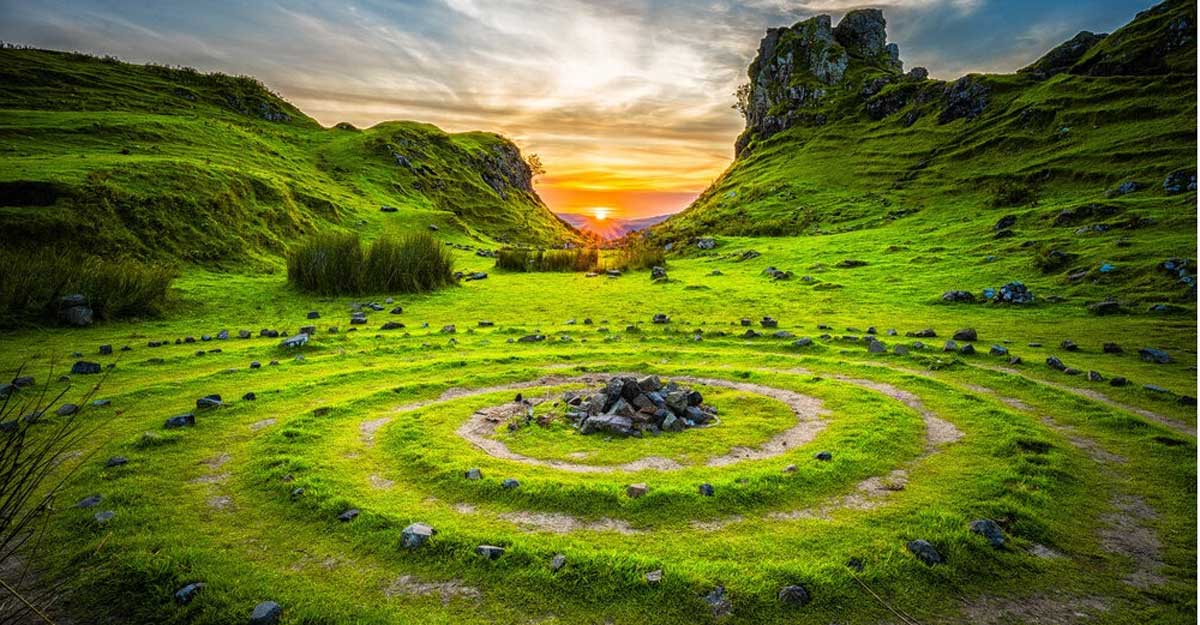 পৃথিবীর যেসব জায়গায় প্রাকৃতিক চুম্বক শক্তি রয়েছে