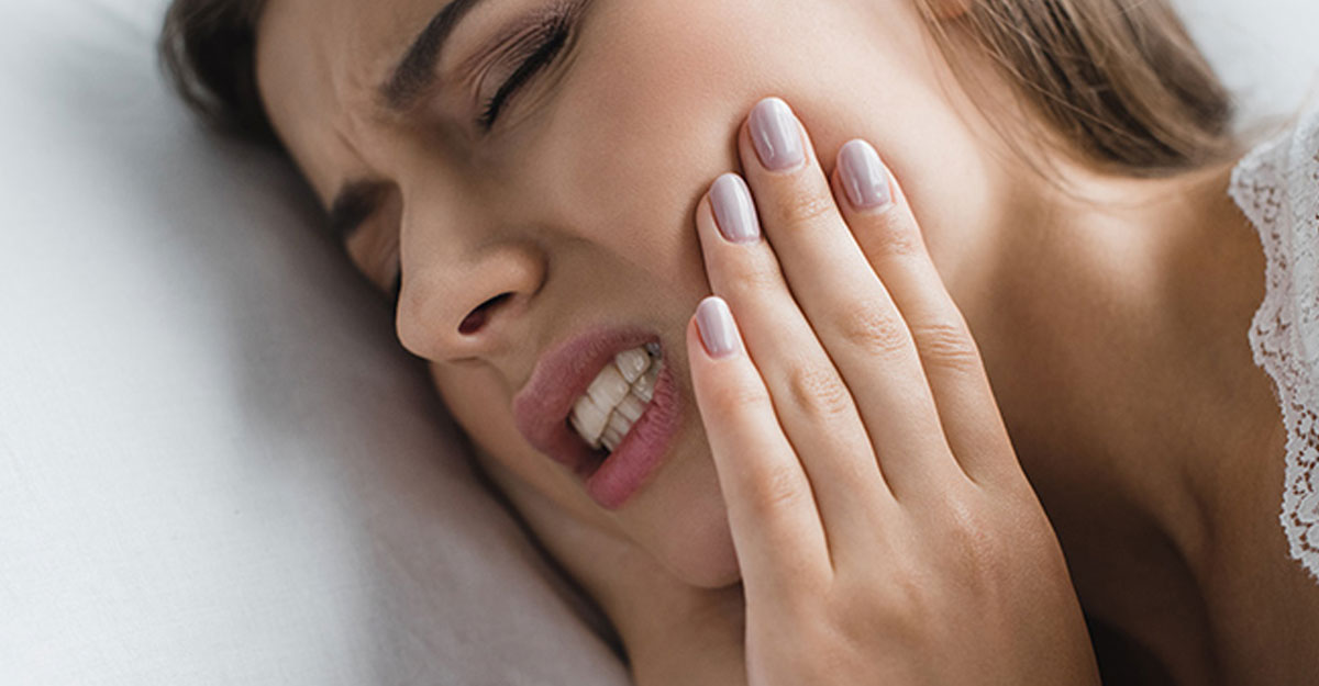 ঘুমের মধ্যে দাঁত কিড়মিড় করলে করণীয়