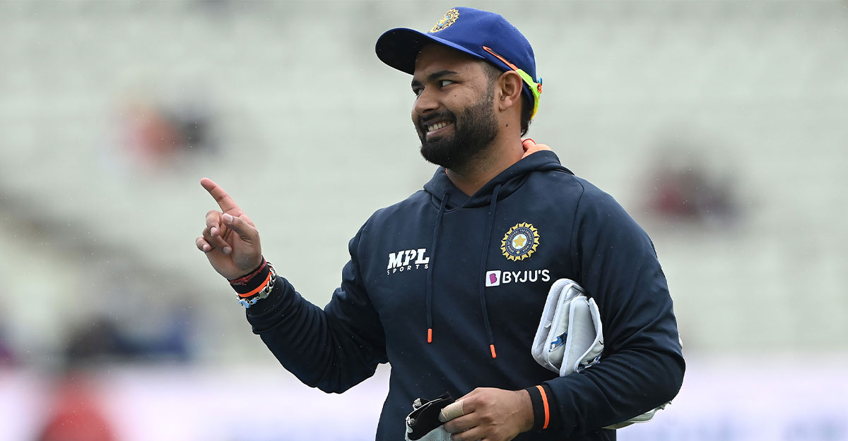 পায়ের চিকিৎসার জন্য মুম্বাই নেওয়া হবে পান্থকে