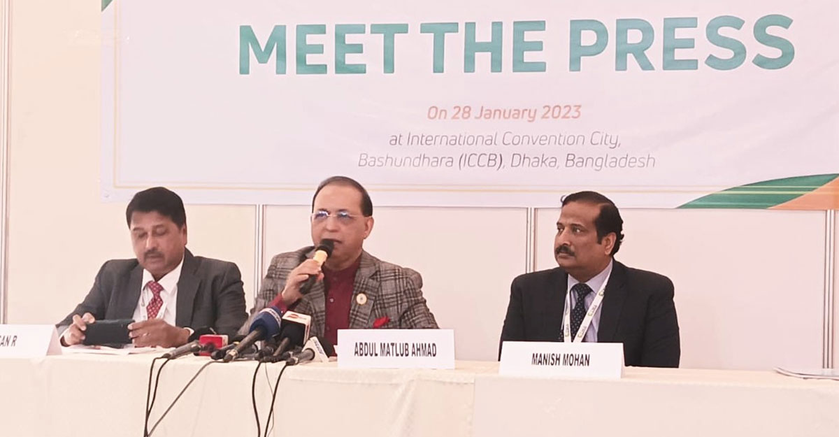 খাদ্যচাহিদা পূরণে কৃষিতে যন্ত্রপাতির ব্যবহার বাড়াতে হবে