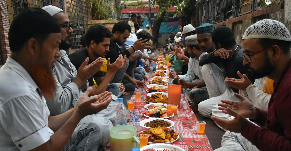 রমজান ও ঈদের সম্ভাব্য তারিখ জানালেন আমিরাতের জ্যোতির্বিজ্ঞানীরা