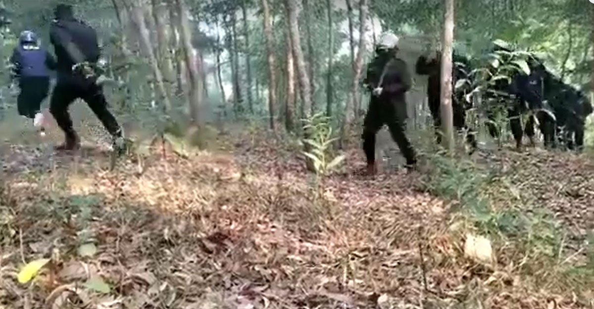 রোহিঙ্গা ক্যাম্পে র্যাবের অভিযান, জঙ্গিদের সঙ্গে গোলাগুলি