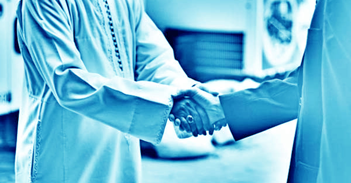 আদাব অর্থ কী, অমুসলিমদের আদাব বলা যাবে?