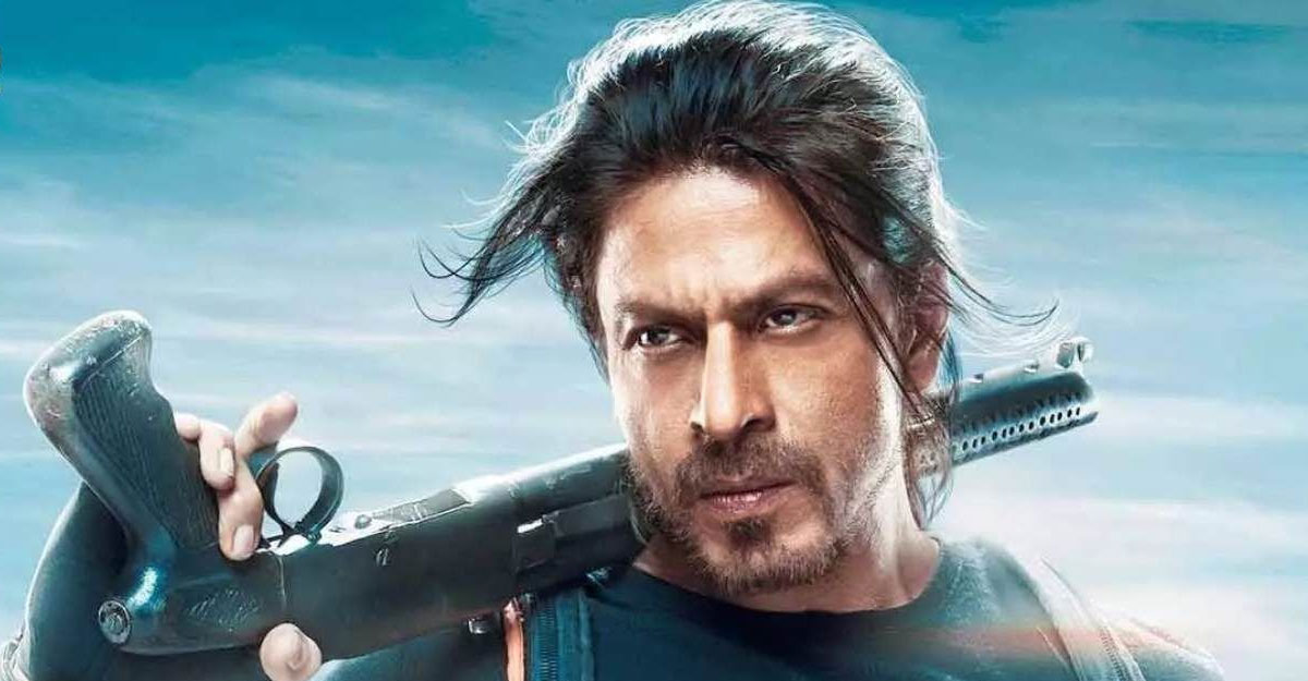 ‘শাহরুখকে গুলি করে মেরে ফেলুক’