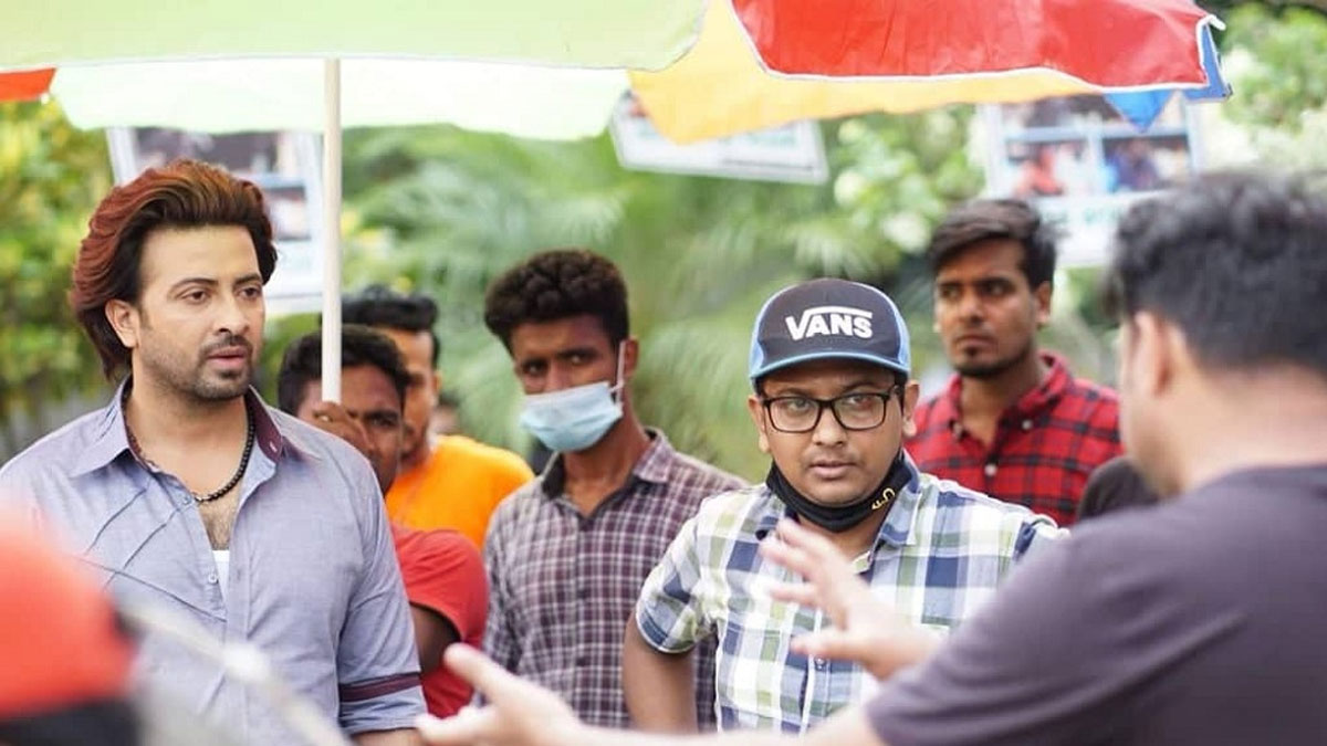 রোজার ঈদ মাতাবেন শাকিব খান