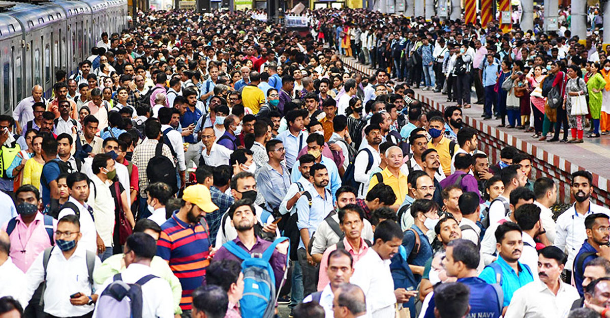 বিভিন্ন দেশে কমছে জনসংখ্যা, কী হবে ভবিষ্যতে?