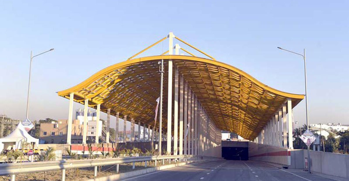 স্বপ্নের বঙ্গবন্ধু টানেলের সুফলে বড় বাধা অপ্রশস্ত মহাসড়ক