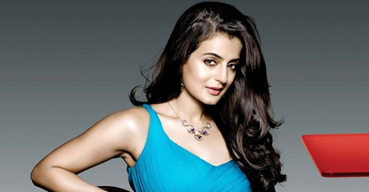 জামিন পেলেন বলিউড অভিনেত্রী আমিশা প্যাটেল