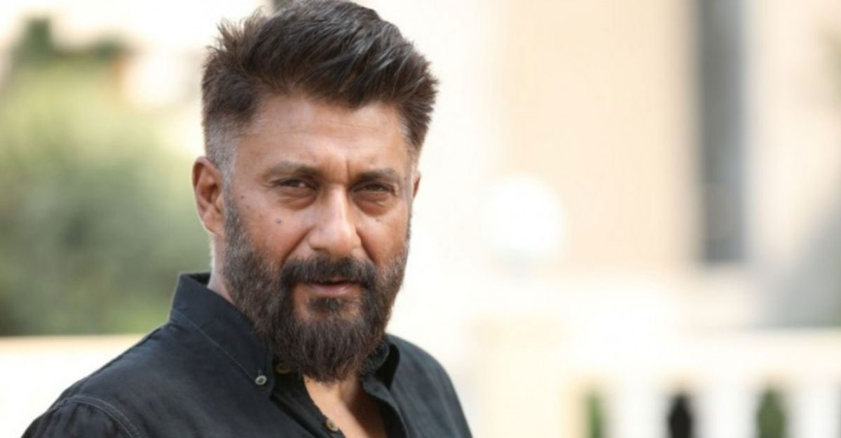 ভারতে ট্রেন দুর্ঘটনা, প্রশ্ন তুললেন বিবেক