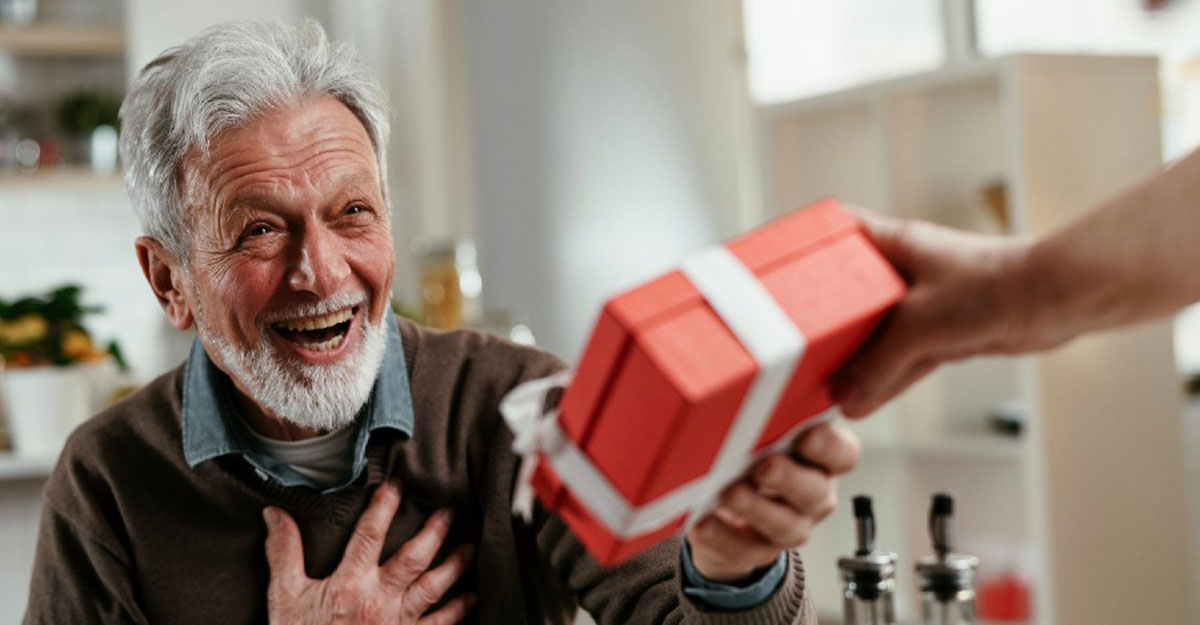 বাবার জন্য সেরা ১০ উপহার