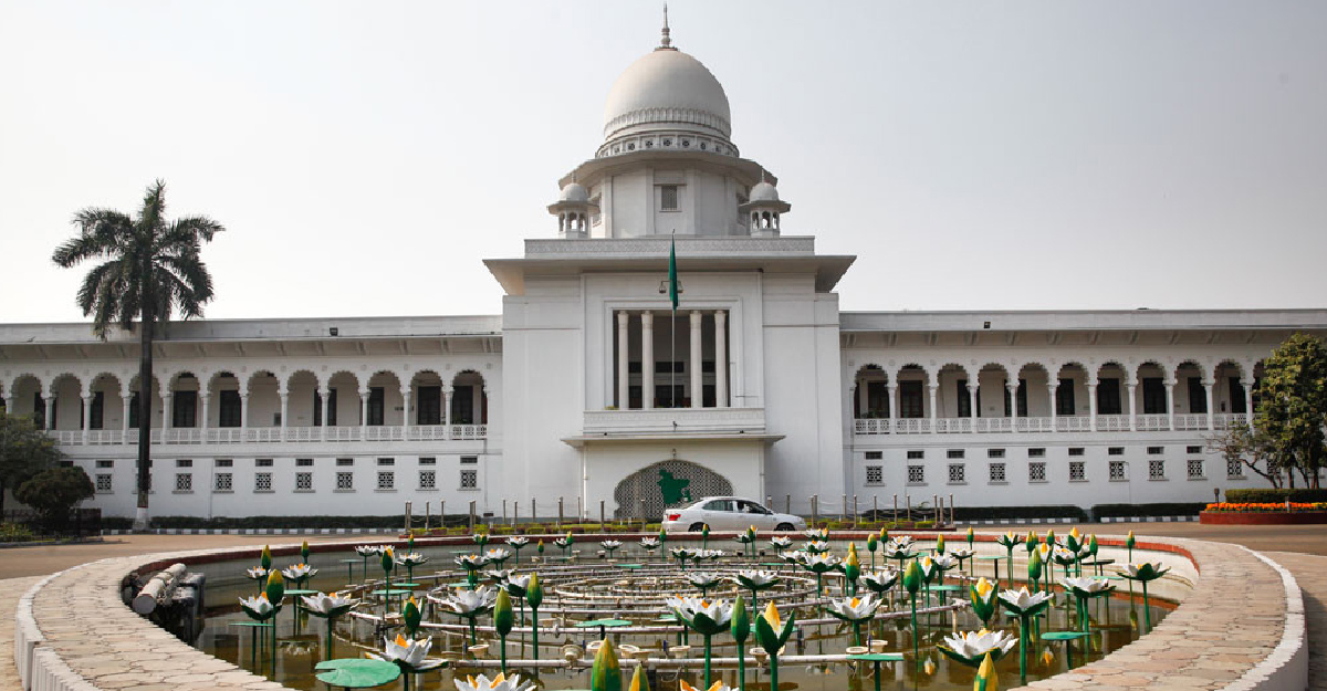 আদেশে অসঙ্গতি, বিচারককে হাইকোর্টে তলব