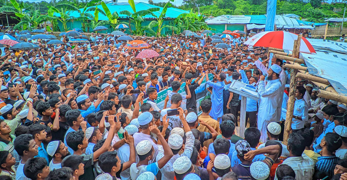 মিয়ানমারে ফিরতে ৪ দাবি রোহিঙ্গাদের