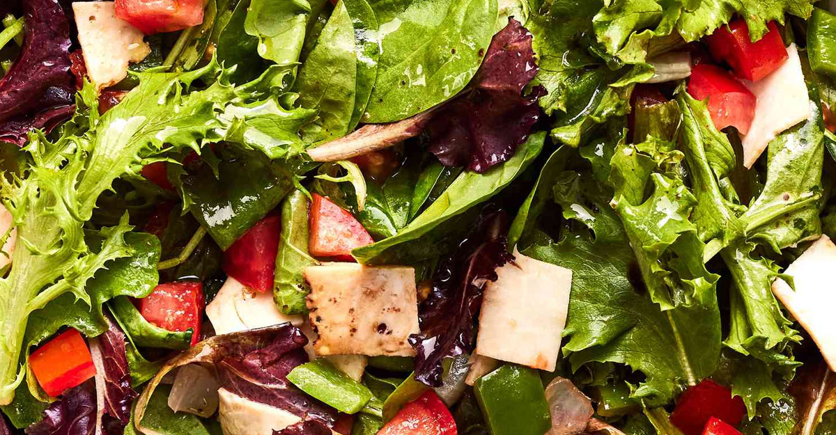 সালাদের সঙ্গে এসব উপাদান মেশালেই ক্ষতি