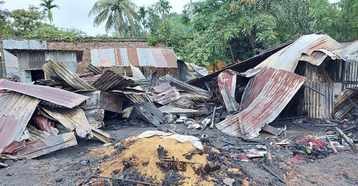 বিশ্বনাথে অগ্নিকাণ্ডে ৫ বসতঘর পুড়ে ছাই
