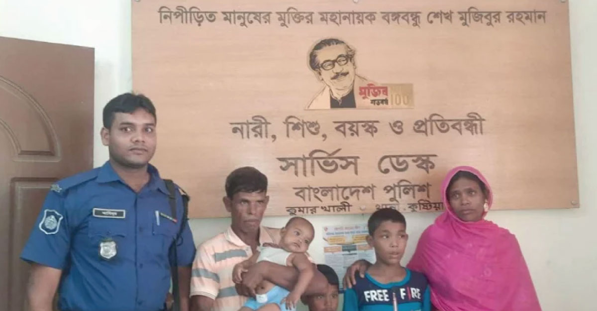 ফেসবুকের কল্যাণে ৫ বছর পর বাবা–মাকে পেল শিশু রাকিব