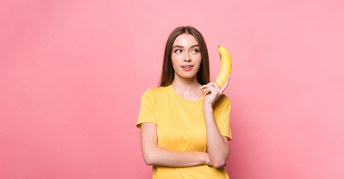 কলা সোজা হয় না কেন?