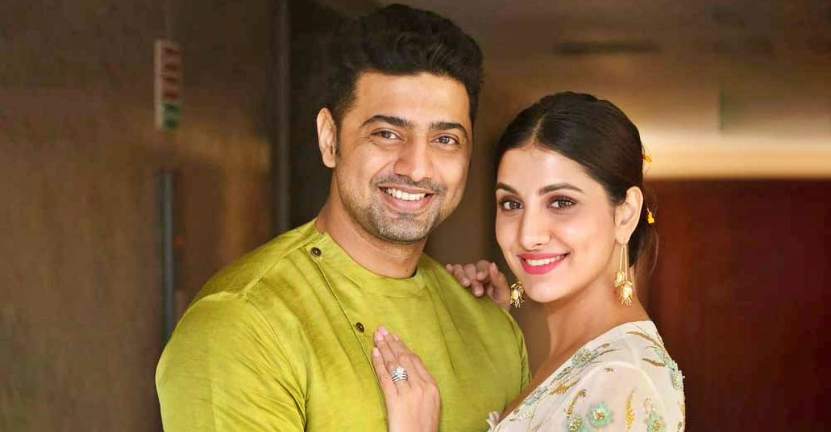 কবে বিয়ে করছেন দেব-রুক্সিনী— প্রশ্ন নেটিজেনদের