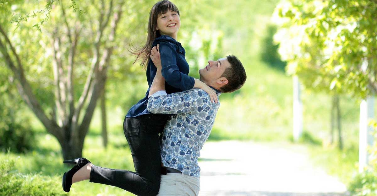 নারীদের মন জয়ের ৯ কৌশল