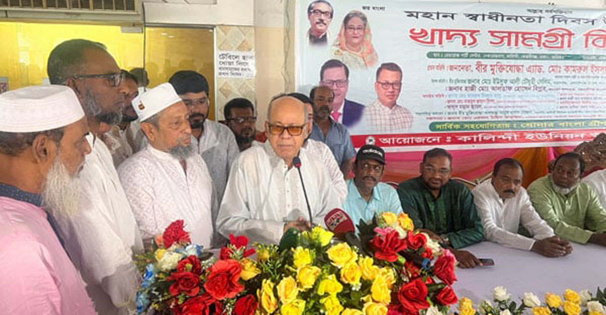 কোনো বিদেশি শক্তি ক্ষমতায় বসাতে পারবে না: কামরুল