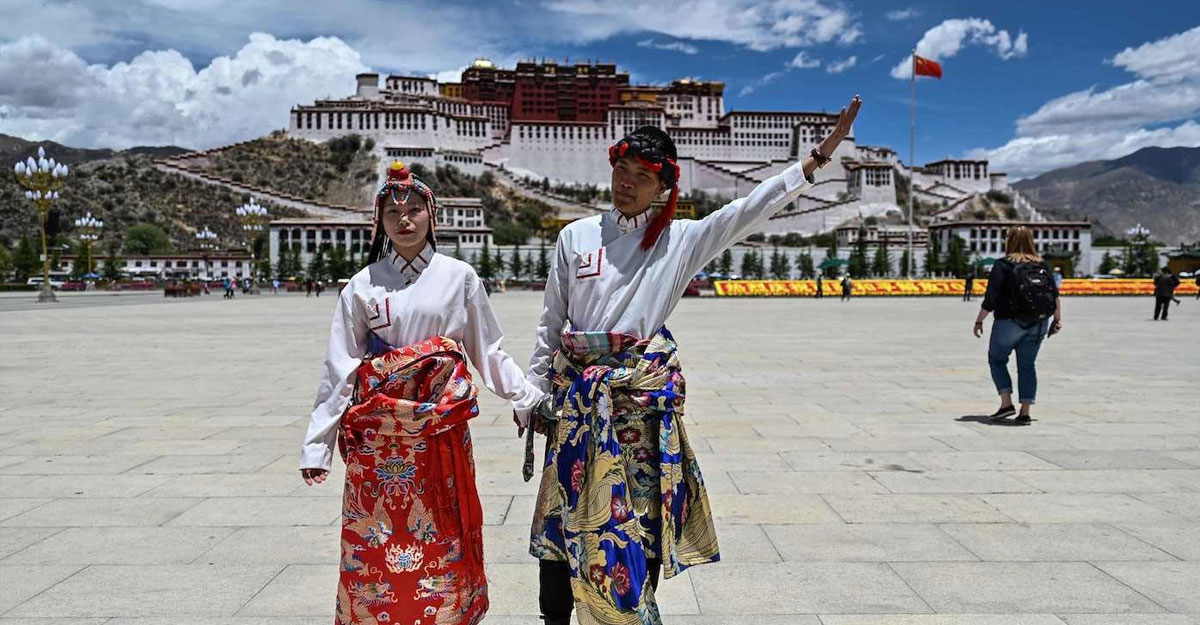 লাসাকে কেন নিষিদ্ধ শহর বলা হয়?