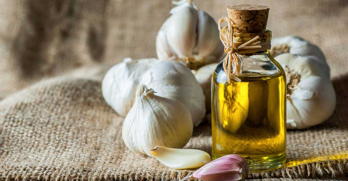রসুনের তেল: বহু রোগের দাওয়াই