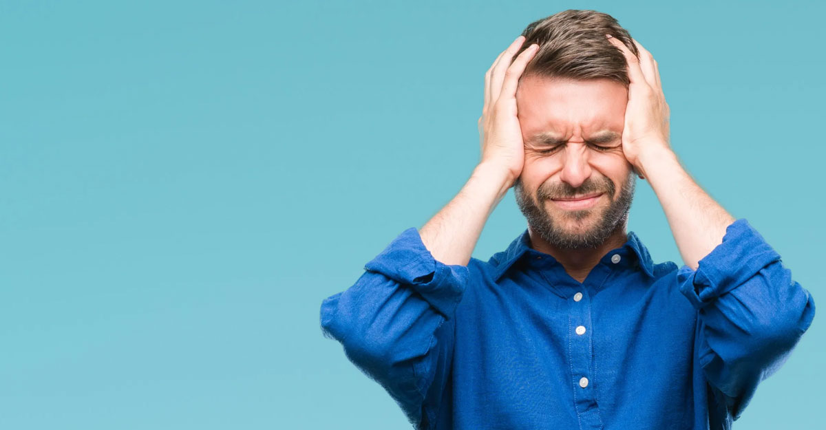 হঠাৎ তীব্র মাথাব্যথা হলে করণীয়