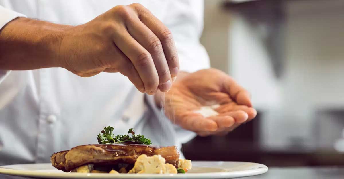 তরকারিতে লবণ বেশি হলে কমানোর উপায়